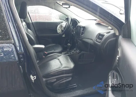 2020 Jeep Compass Limited 4X4 из США, поврежденный, VIN 3C4NJDCB9LT233261